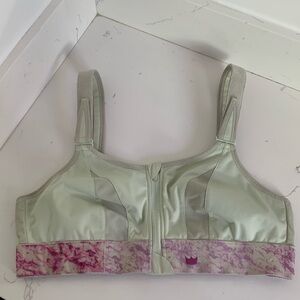 Shefit Ultimate sports bra 2luxe in light green/fuscia